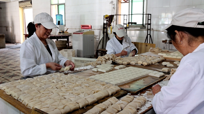 荆门市石牌豆腐工坊  图片来源:云上钟祥.jpg 荆门市石牌豆腐工坊  图片来源:云上钟祥.jpg