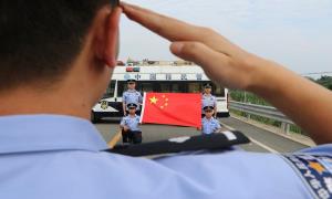 有一种国庆叫坚守！驻守边境，向祖国告白