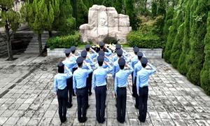 宁波边检站组织开展烈士陵园祭扫活动 在缅怀先烈中淬炼忠诚警魂