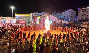 恩施:乡村风情绘文明 茶鼓声里漾新风