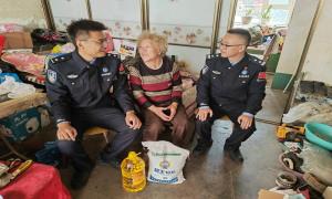 情暖中秋 警心为民