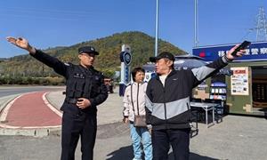 长白县马鹿沟边境派出所深耕旅游警务擦亮安全旅游新名片