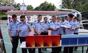 当“党建红”与“警察蓝”交相辉映, 会擦出怎样的火花?