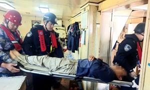 开通“紧急通道” 救助患病船员