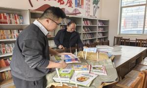 广西巴马:“文化粮仓”添“新粮” 书香赋能振兴路