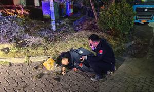 潮州边检站民警深夜暖心救助醉酒群众获赞