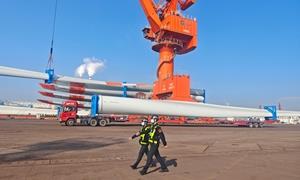 边检“绿色通道”助力新能源设备出口成钦州港外贸增长新引擎