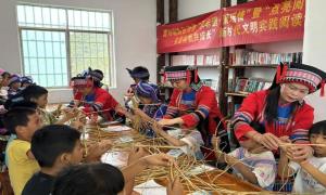 广西富川:织密乡村阅读网 书香赋能乡村振兴