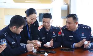 曹妃甸边检站非遗体验课赋能文化育警