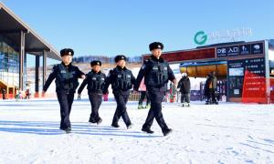 边陲小镇“警景融合” 擦亮长白山文旅名片