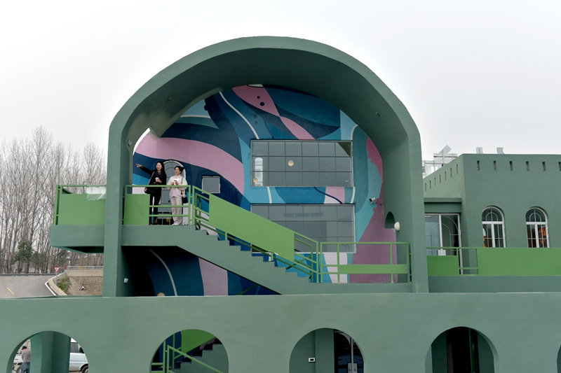 2025.3.15海角湾旅拍基地 赵明辰摄 (2).JPG
