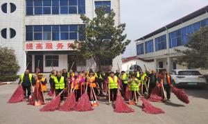 人大监督强实效 路肩整治焕新颜