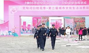 党建红绸系边关 铸盾砺剑谱新篇