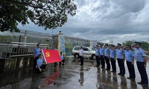 携手迎“七一” 共护边境稳如磐