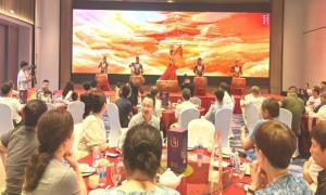 知名月饼品牌聚江城 引爆中秋消费新嗨潮