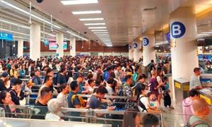皇岗边检站多举措助力旺口岸“夜间经济生态圈”