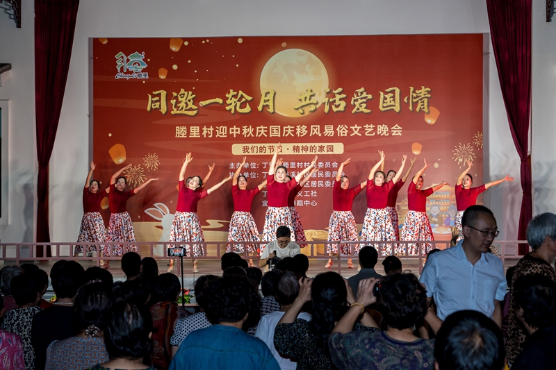 江苏省无锡市宜兴市广泛开展移风易俗主题宣传月专题文艺演出1.jpg 江苏省无锡市宜兴市广泛开展移风易俗主题宣传月专题文艺演出1.jpg