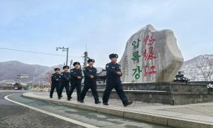 做实主动警务 绘就平安“枫”景
