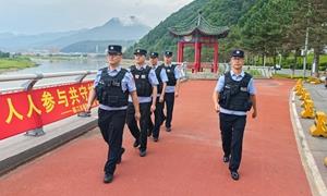 筑牢边境线平安屏障