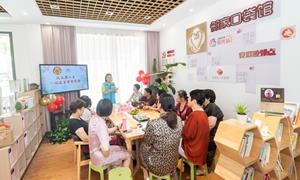 苏州张家港：两张“指南”换一缕“新风”