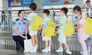 秋风送爽开学日！皇岗边检站多措并举守护跨境学童平安求学路