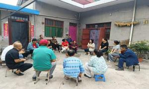 金锁关社区“板凳会”：小板凳“议”出大民生