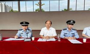 金秋开学第一课 法治护航伴成长