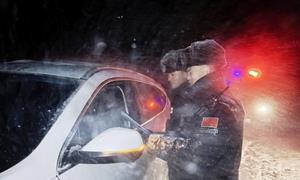 风雪里的“移动检查站”