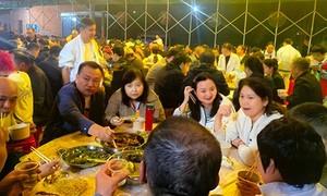 烟火漫乡野 一猪兴万业——湖北省咸宁市咸安区百场黑猪宴