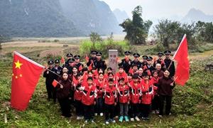 歌唱祖国守边有我 警校同心迎新春