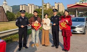 情满旅途 志愿暖冬