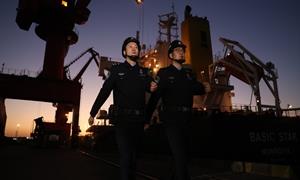 渤海湾畔的“平安灯塔”