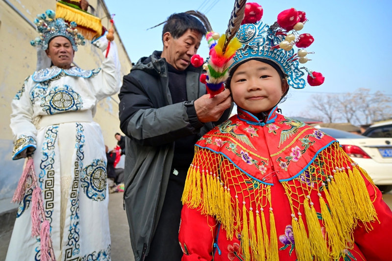 旧县背装 (2) 赵明辰摄.jpg 旧县背装 (2) 赵明辰摄.jpg