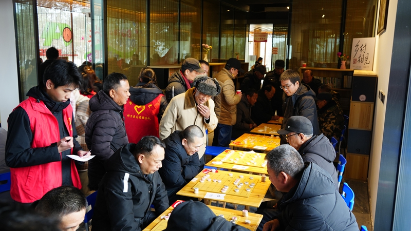 第四届“”南山杯“”象棋比赛现场.jpg 第四届“”南山杯“”象棋比赛现场.jpg