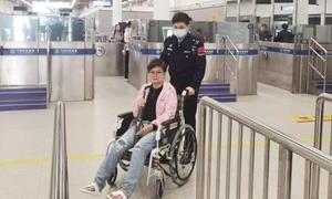 三月春风拂国门 这些瞬间很暖“心”