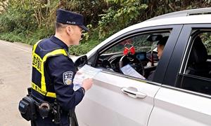 普法宣传进一线 警民共筑边境“防火墙”