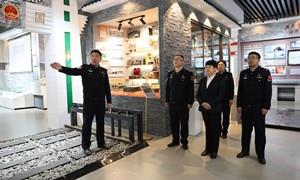 全国人大代表玉明姬走进图们口岸宣讲全国两会精神