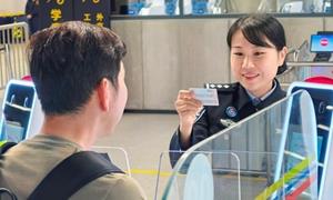 一条深圳河，隔不断双警夫妻的坚守与浪漫