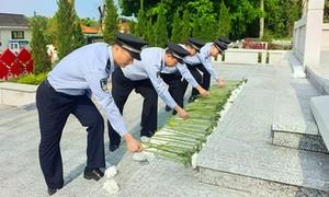 潮州边检站开展清明祭奠英烈活动