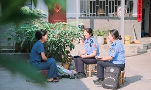 一位边境女警的成长之路