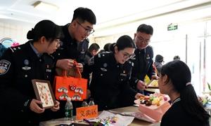 国门藏大爱 温情暖童心 守护孤困儿童成长路