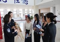 包头边检站联合多单位开展全民国家安全教育日普法进校园活动