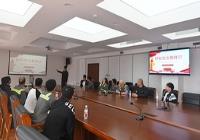 筑牢国门安全防线 走进港区开展宣传活动