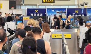 皇岗边检站多举措护航文博会参展客商“丝滑”通关