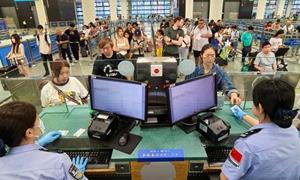  逾33.7万人次！皇岗边检单日查验出入境数据再刷新多项历史纪录