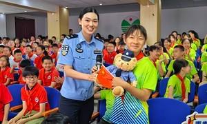 守牢国门安全底线 反诈护航少年成长