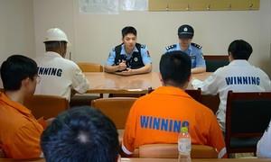 登轮普法！揭开跨境伪装毒品的真面目