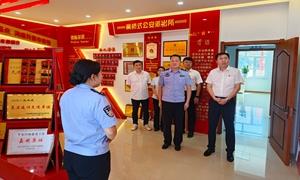 党建引领聚合力 警企共建护平安