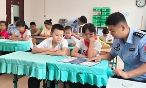 法治护航开学季 平安守护少年行