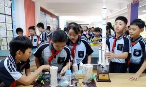 硬核魔法＋科技萌宠＋沉浸互动，这波开学科普秀太燃了
